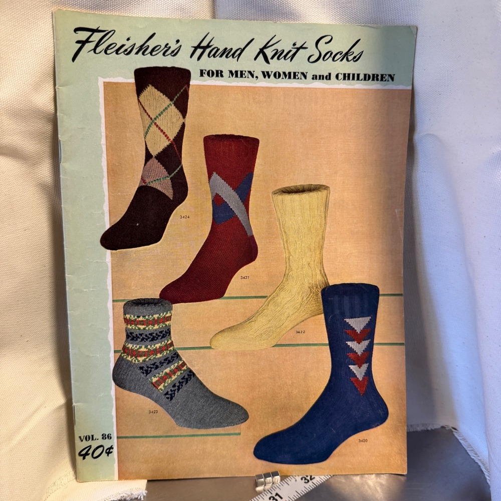 Vintage Pattern Booklet Fleisher Hand‎ Knit Socks Vol 86 Men Women Kids Argyle